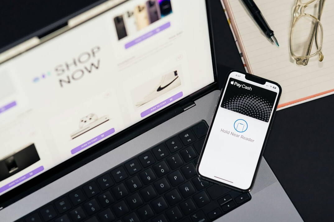 e commerce website interface